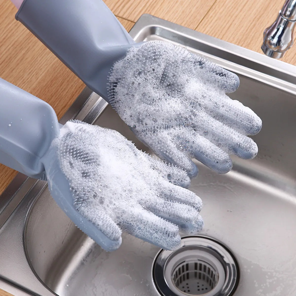 Magic Silicone Scrubbing Gloves